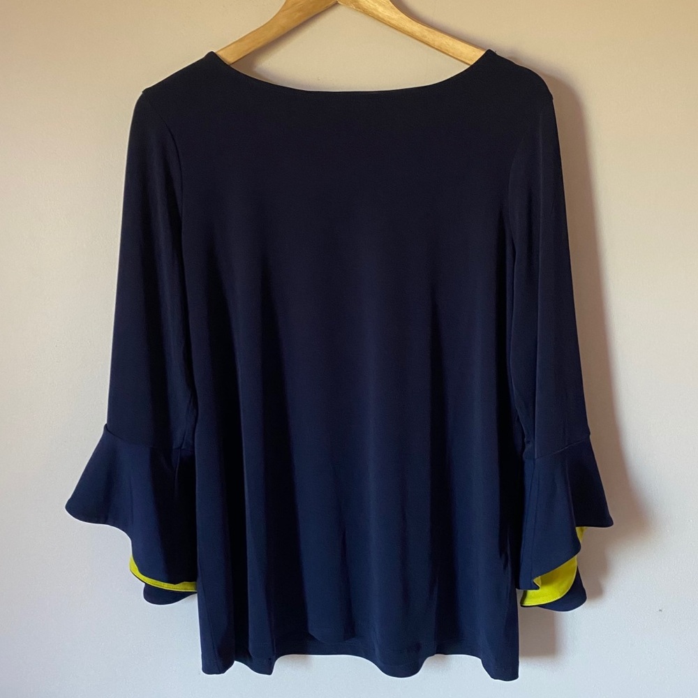 Susan Graver Women’s Blouse Top Bell Sleeves, lg